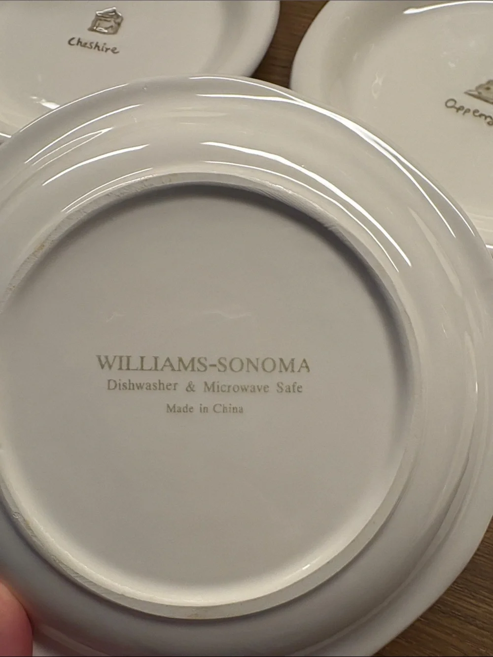 Williams Sonoma Cream Parmigiano Small Serving Plate